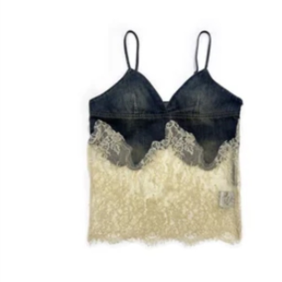 DENIM  AND LACE CAMI SHORT  2 PIECE  SET NWOT - Picture 3 of 10